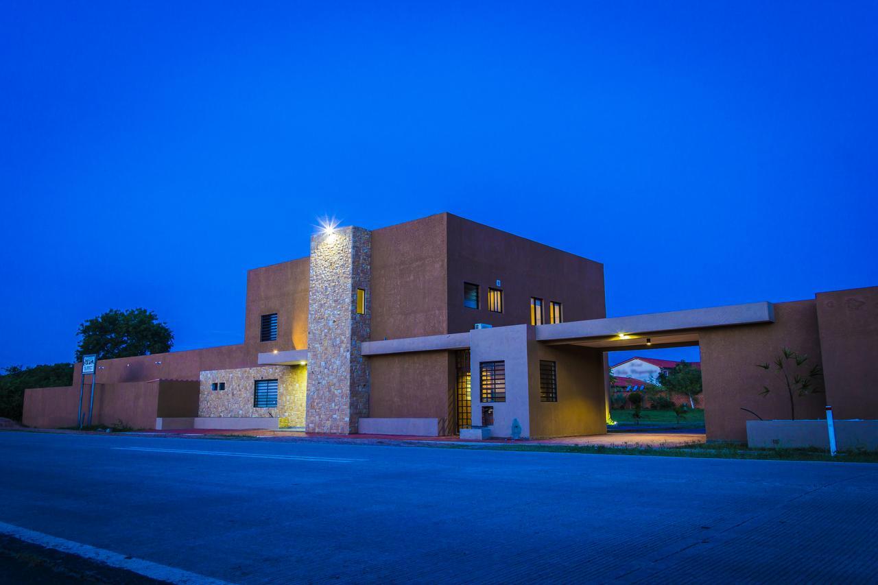 San José de Chiquitos El Suto-Aparthotel المظهر الخارجي الصورة